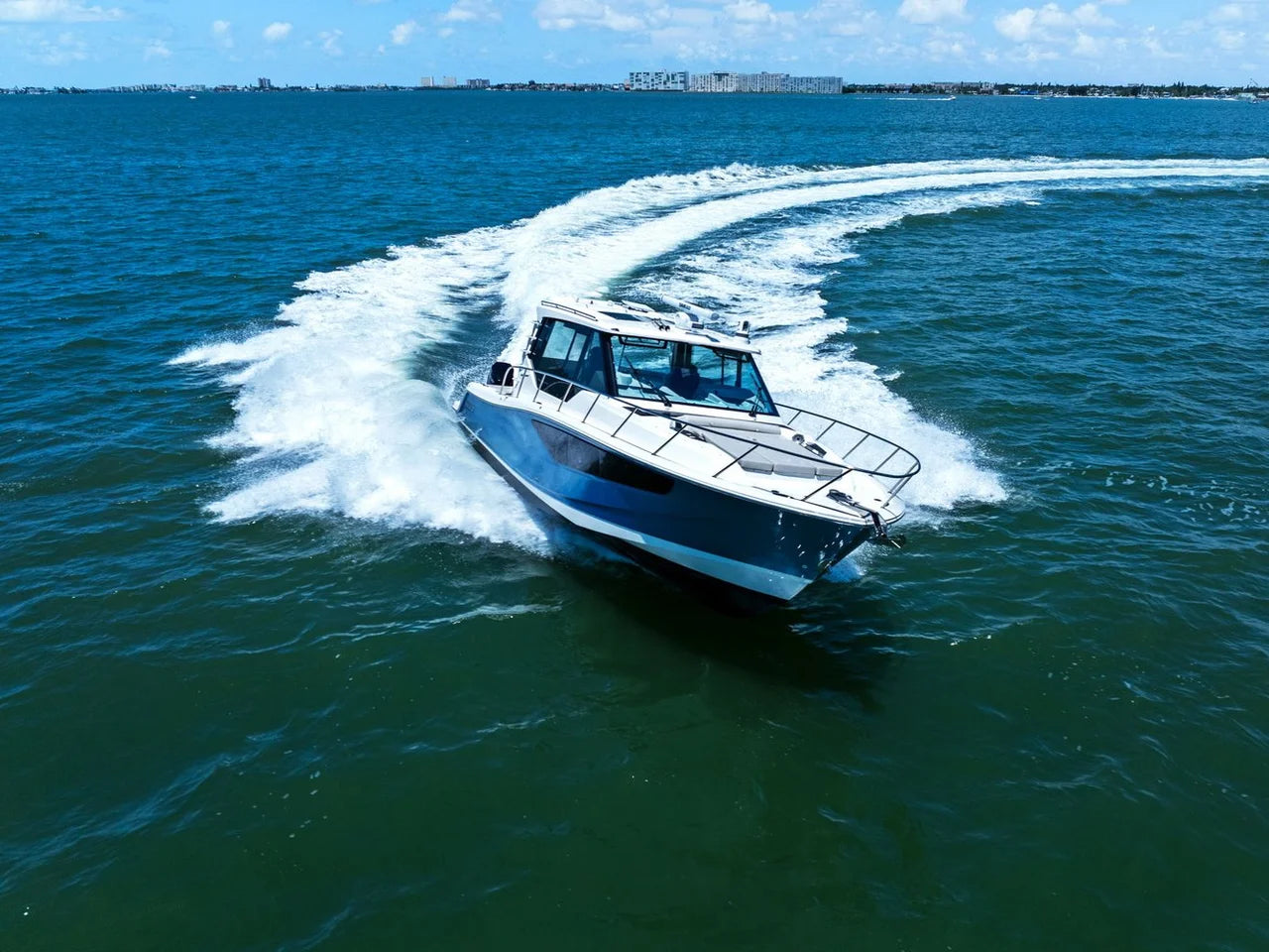 2025 Boston Whaler 405 CONQUEST 41.0 feet, St Petersburg, FL #19