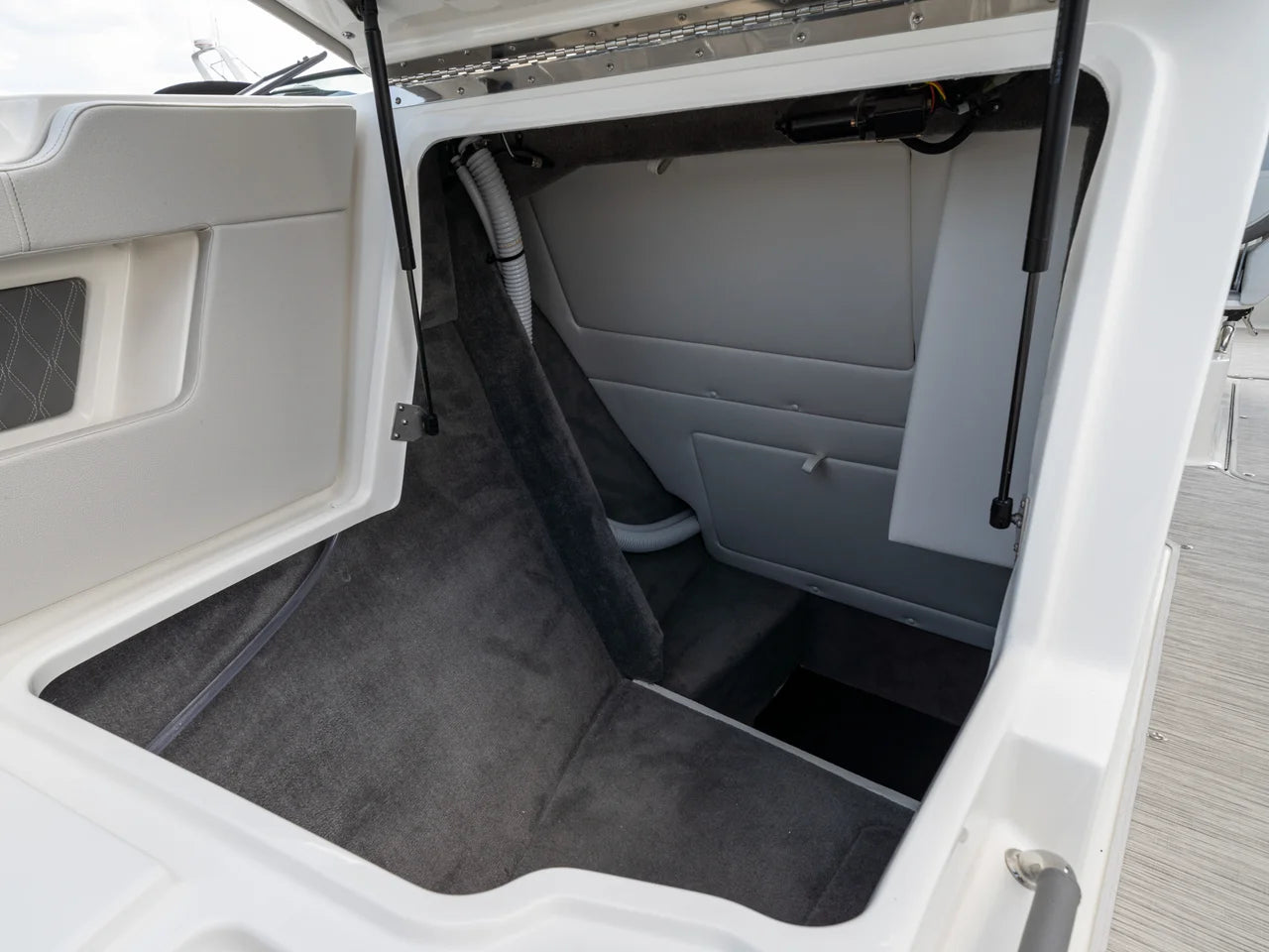 2021 Sea Ray 310 SLX OB 31.0 feet, Huntington, NY #20