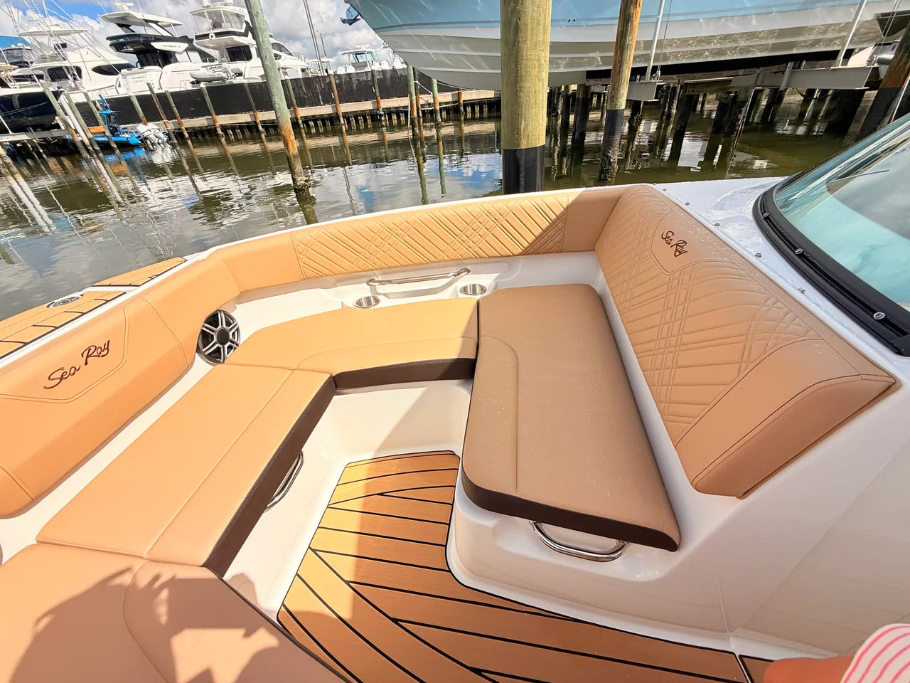 2027 Sea Ray SDX 230 Outboard 23.0 feet, St Petersburg, FL #52