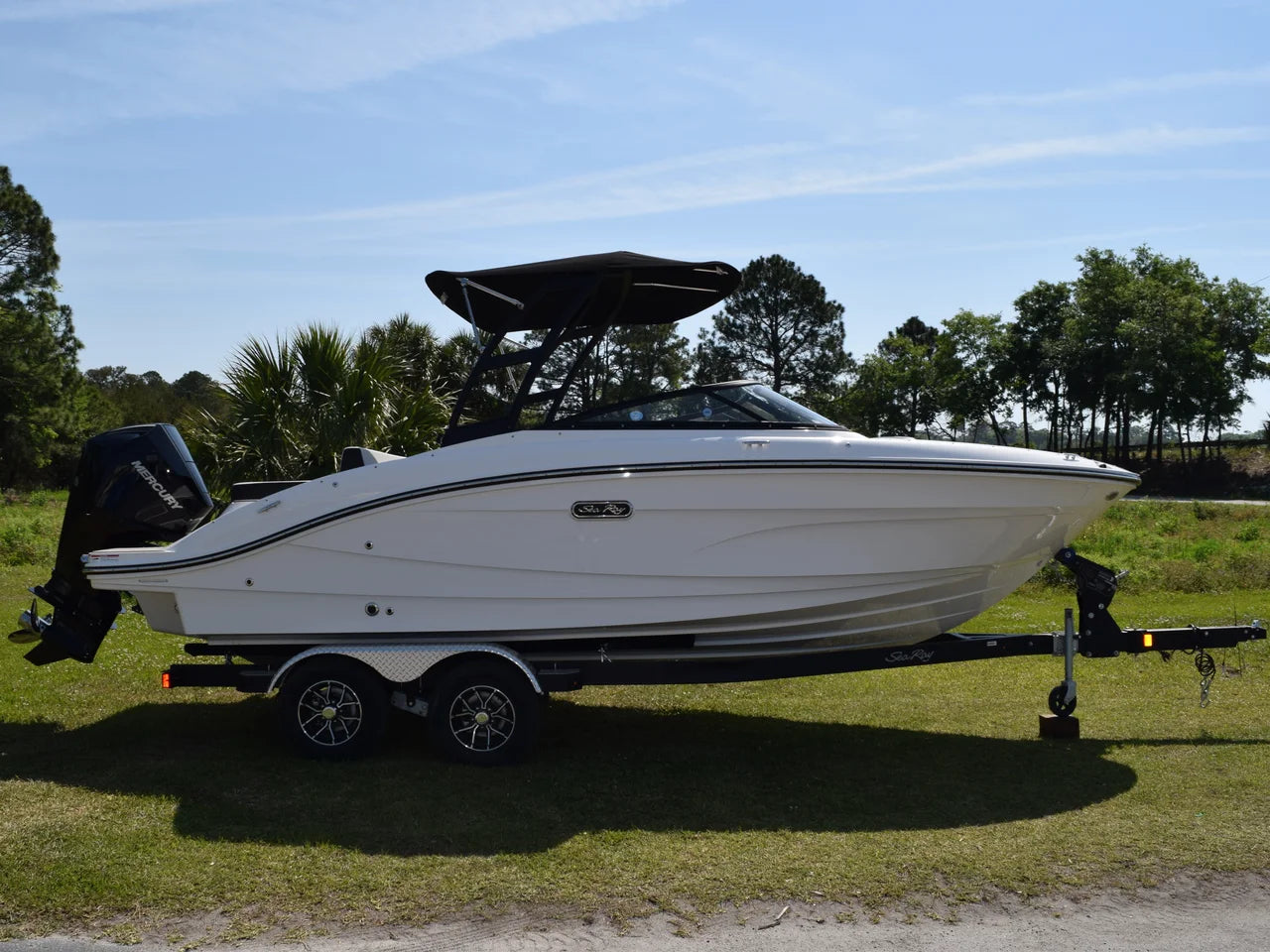 2026 Sea Ray SPX 210 Outboard 21.0 feet, Thunderbolt, GA #1