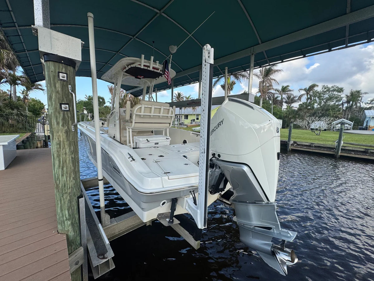 2024 Boston Whaler 250 DAUNTLESS 25.0 feet, Stuart, Florida #7