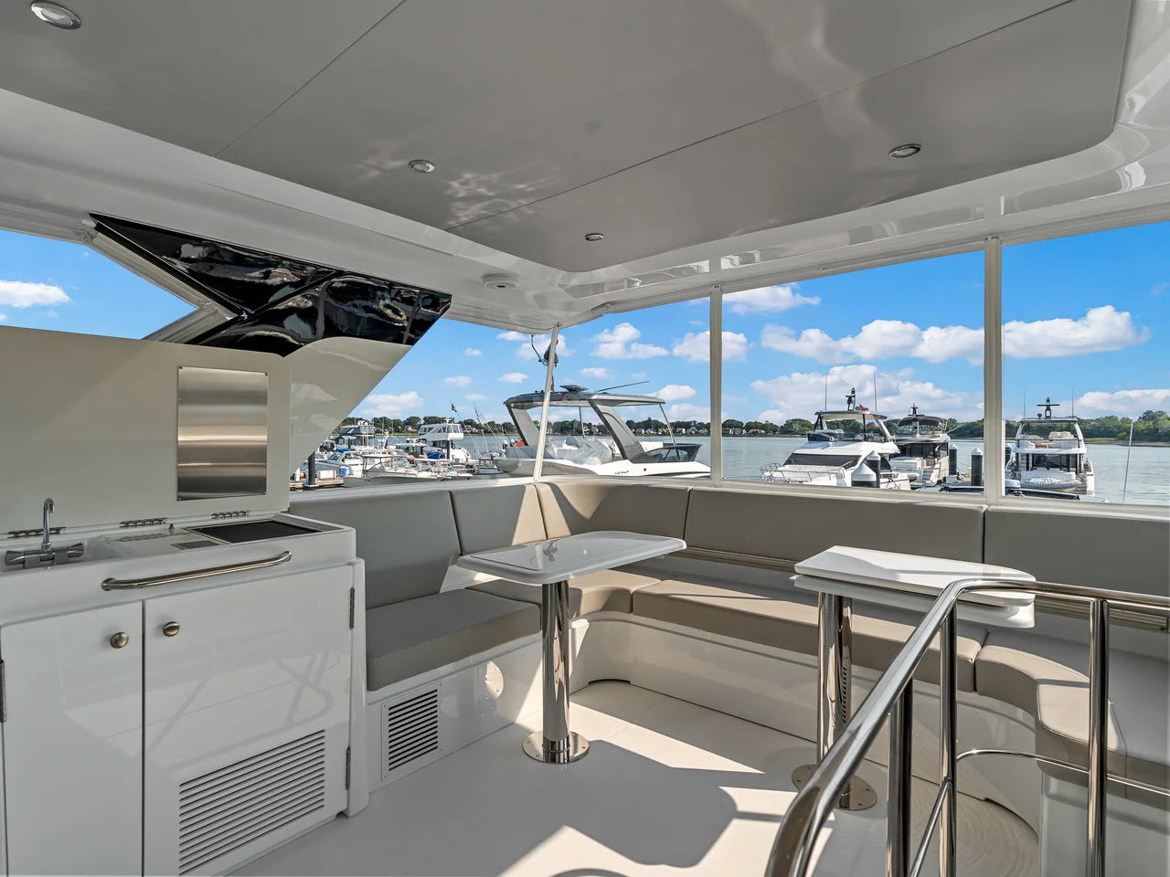 2027 Cruisers Yachts 50 FLY 50.0 feet, Quincy, MA #42