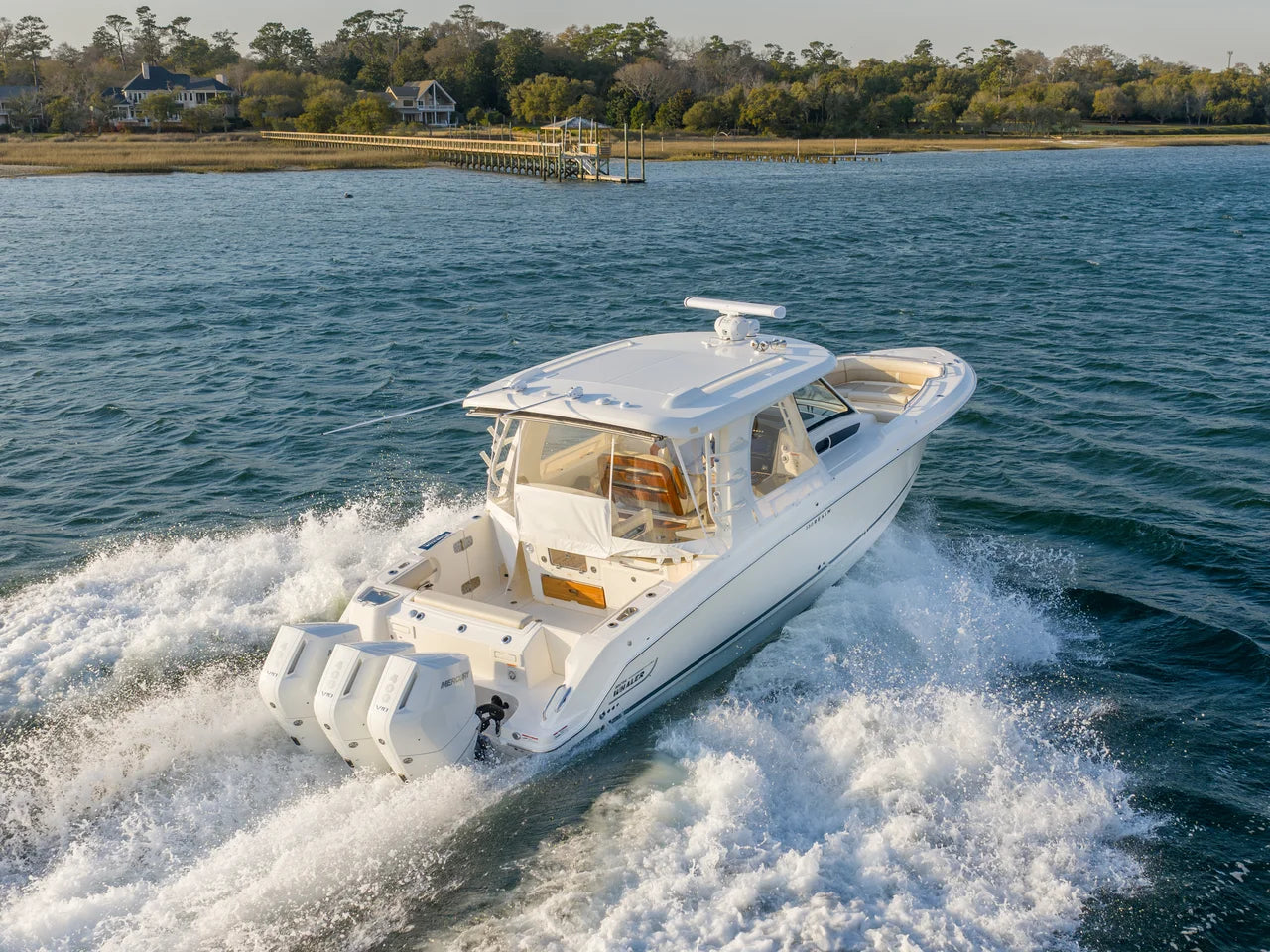2026 Boston Whaler 350 Realm 35.0 feet, Wrightsville Beach, North Carolina #9