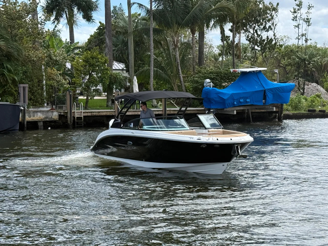 2026 Sea Ray SDX 270 Outboard 27.0 feet, Miami, FL #5