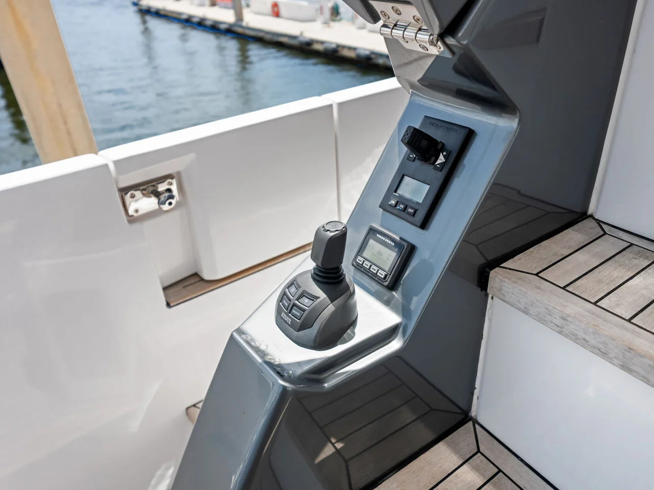 2025 Azimut FLY 68 68.0 feet, Naples, FL #77