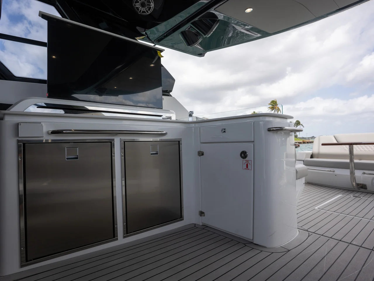 2024 Cruisers Yachts 50 GLS 50.0 feet, Dania Beach, Florida #32