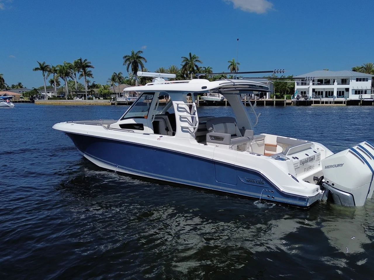 2024 Boston Whaler 350 REALM 35.0 feet, Pompano Beach, Florida #5