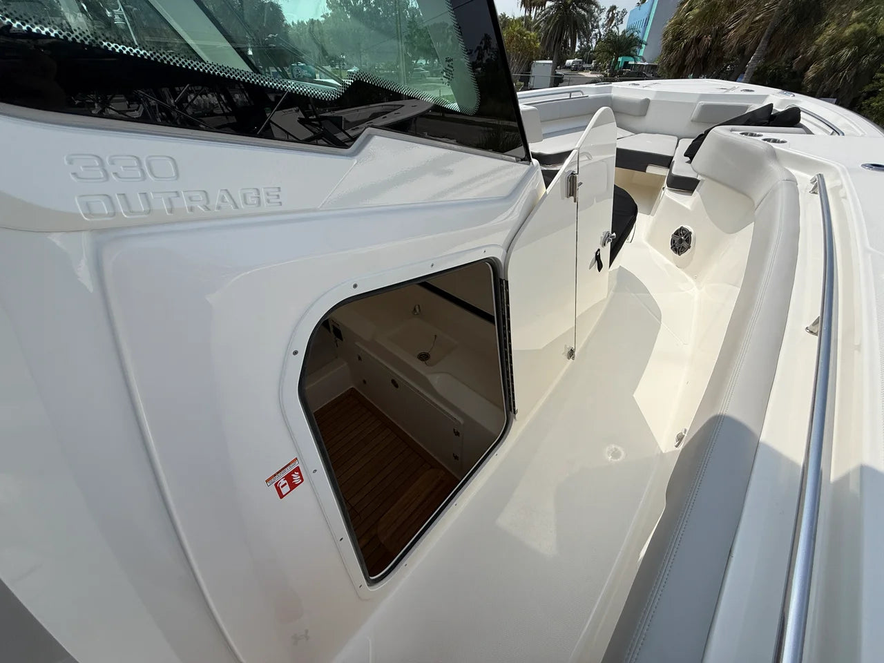 2026 Boston Whaler 330 Outrage 33.0 feet, Sarasota, FL #11