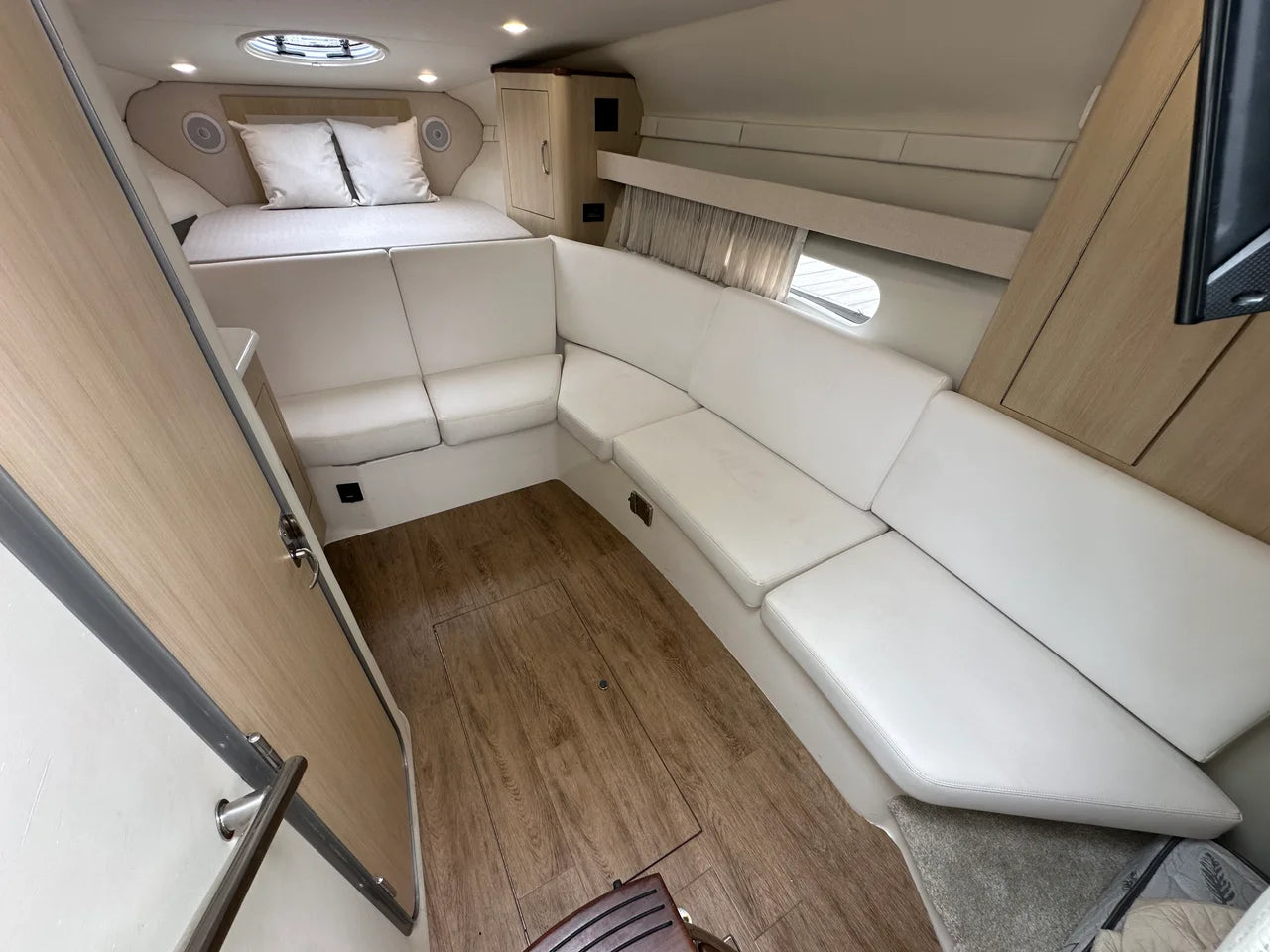 2023 Regal 33 XO 33.0 feet, Pensacola, Florida #22