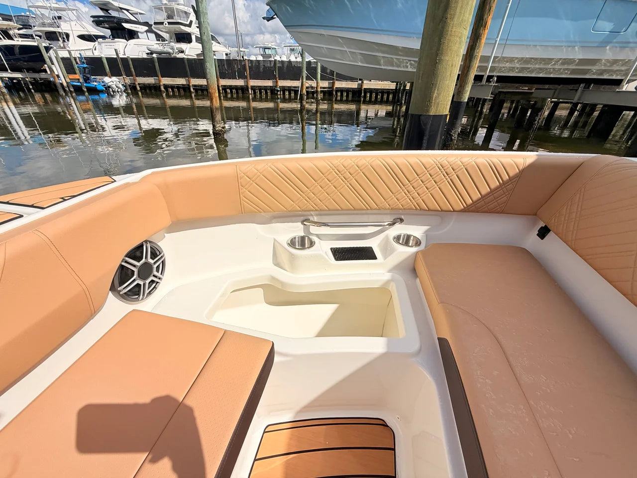2027 Sea Ray SDX 230 Outboard 23.0 feet, St Petersburg, FL #53