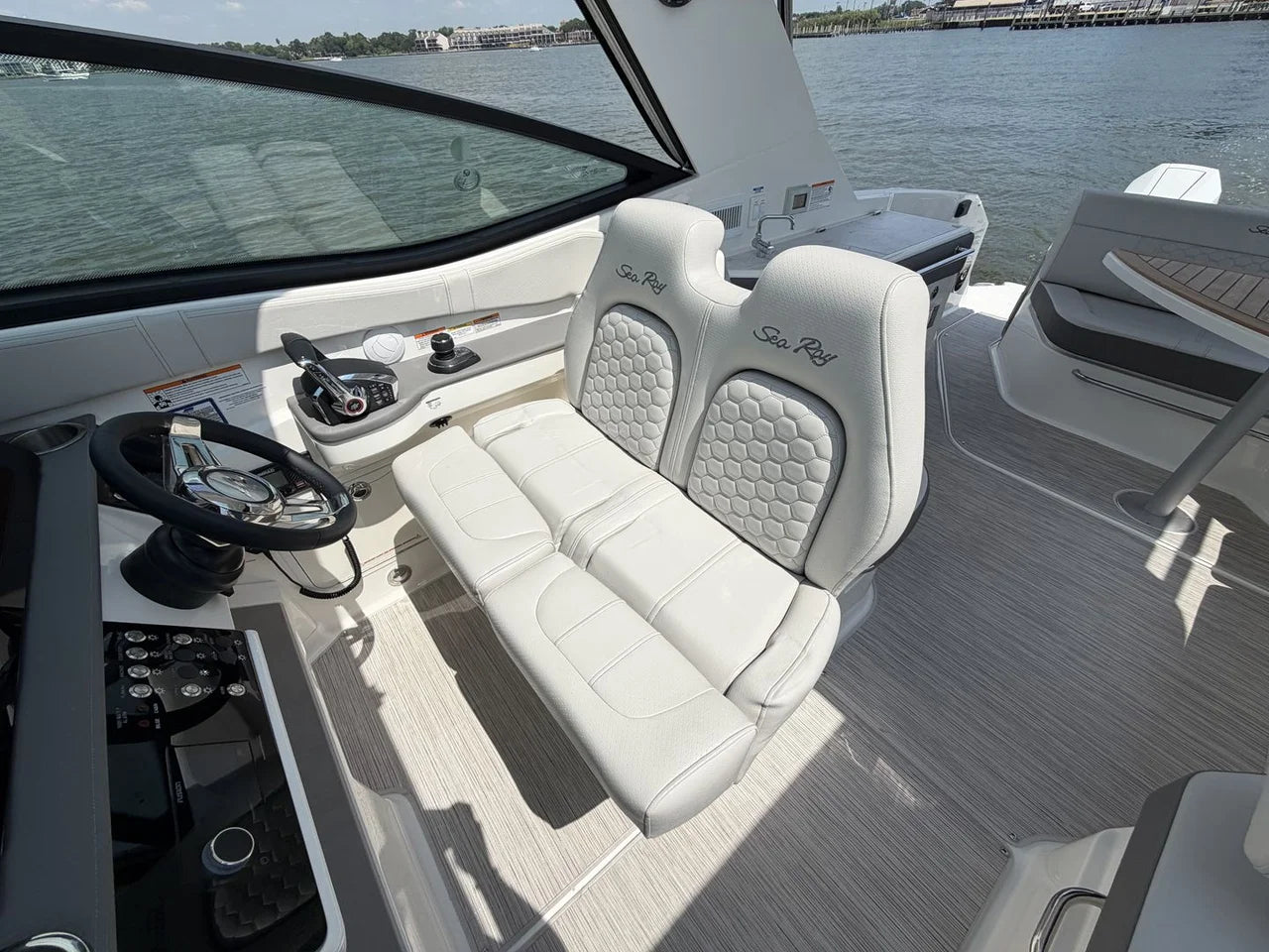 2026 Sea Ray Sundancer 320 Outboard 32.0 feet, Seabrook, TX #28