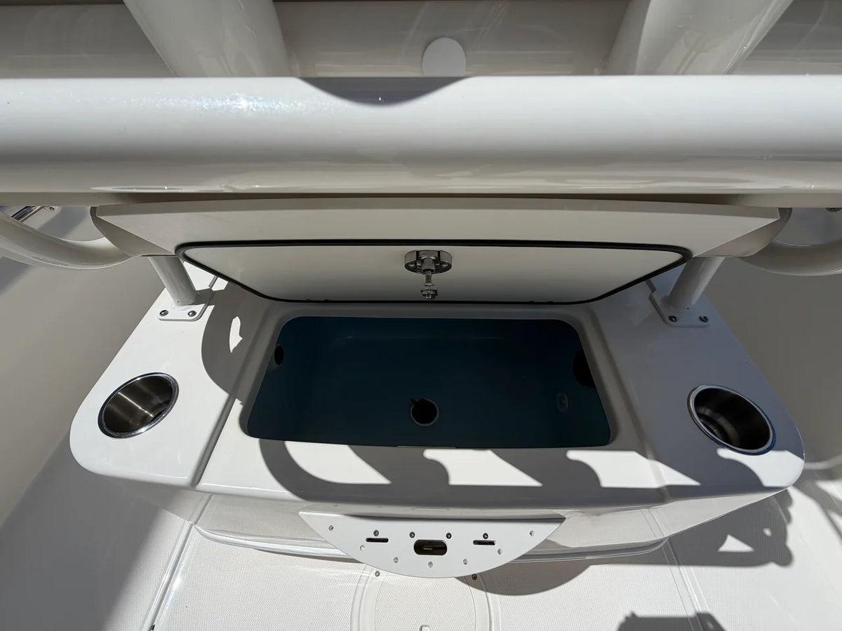 2027 Boston Whaler 210 Montauk 21.0 feet, Stuart, Florida #12
