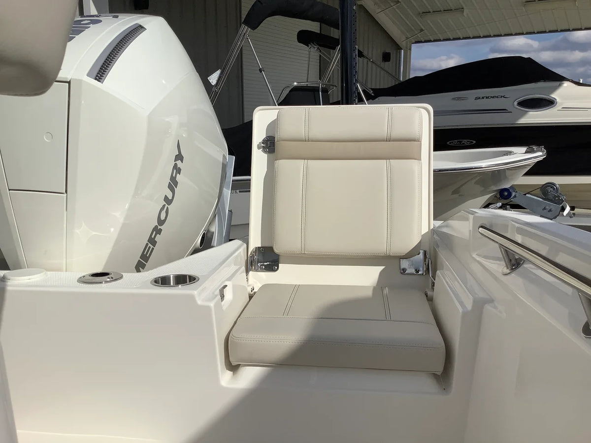 2026 Boston Whaler 220 Dauntless 22.0 feet, Monkey Island, OK #14