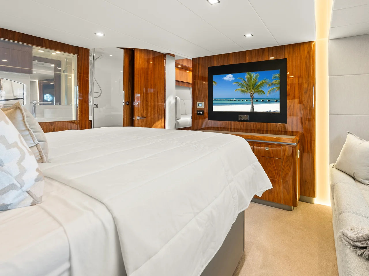 2024 Riviera 6000 SPORT YACHT 63.0 feet, Coconut Grove23, FL #106