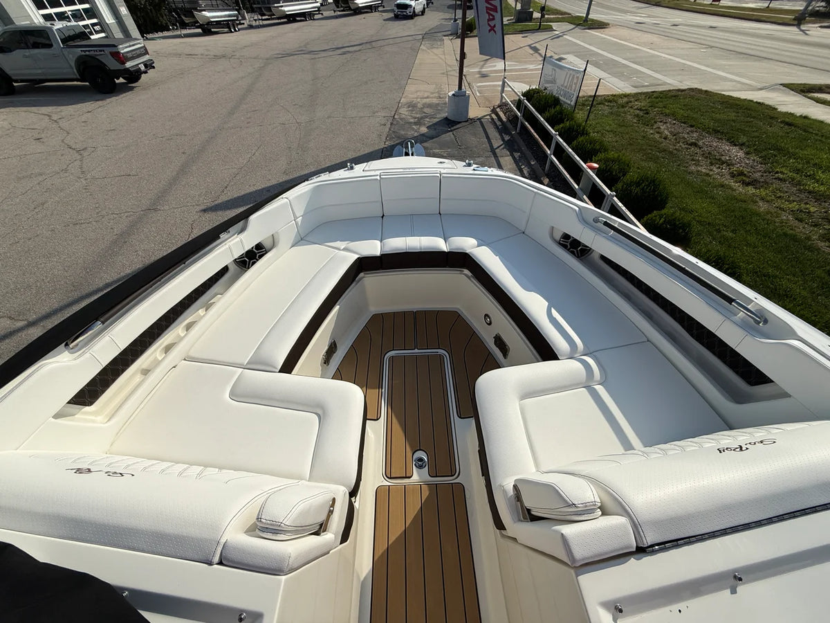 2027 Sea Ray SLX 310 31.0 feet, Osage Beach, MO #13