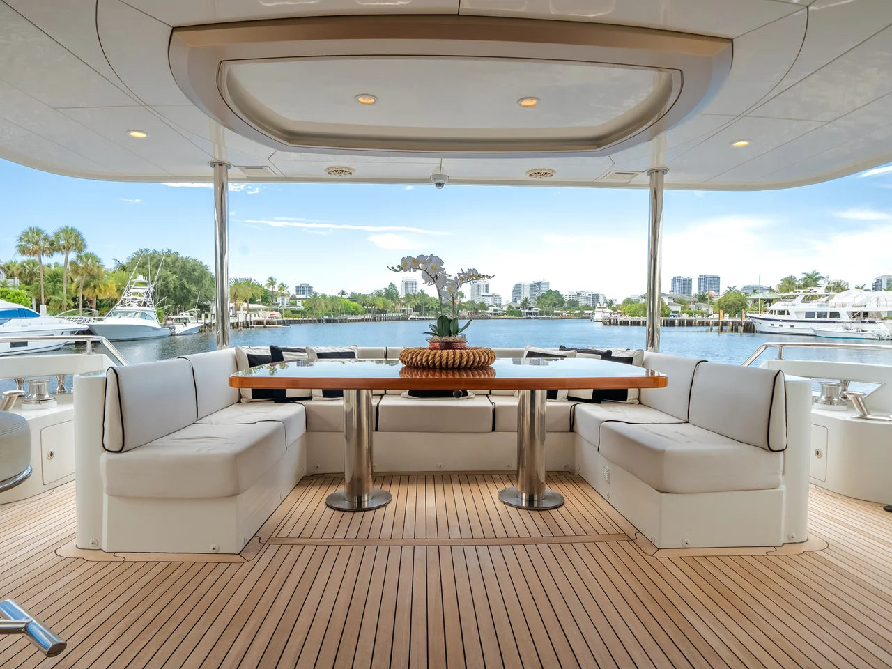2016 Ocean Alexander 90 SKY LOUNGE 90.0 feet, Ft Lauderdale, FL #12