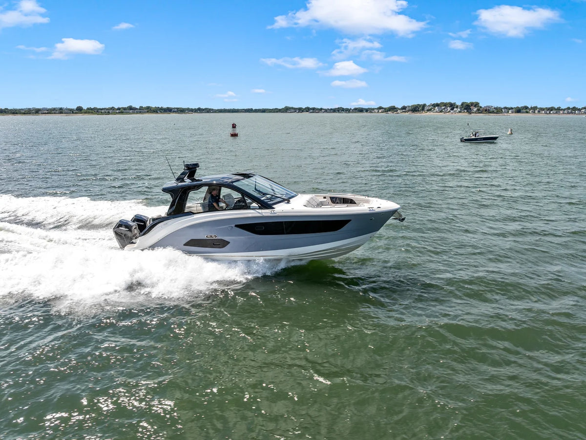 2026 Sea Ray Sundancer 370 Outboard 37.0 feet, Quincy, MA #2