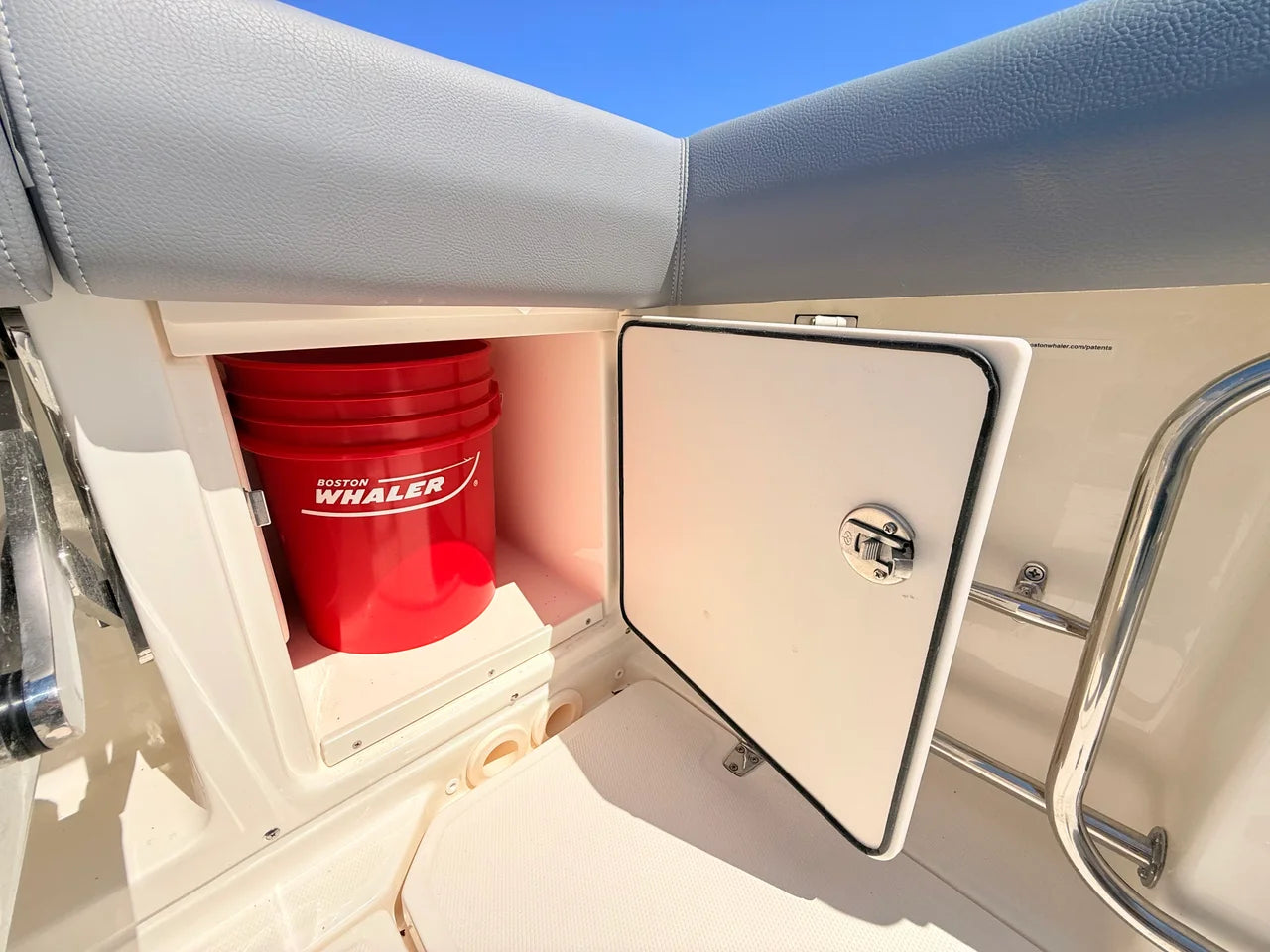 2026 Boston Whaler 330 Outrage 33.0 feet, St Petersburg, FL #55