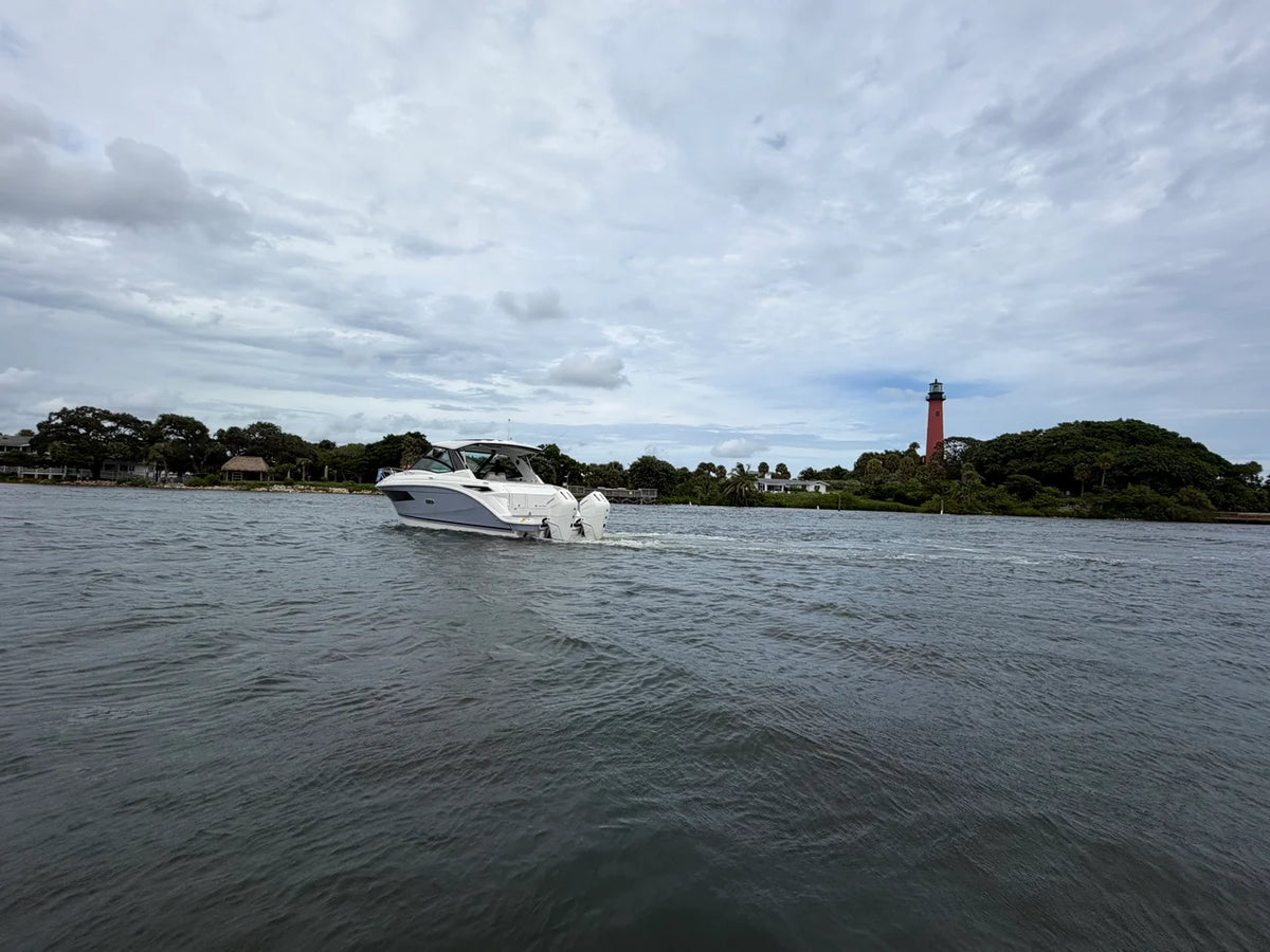 2027 Sea Ray Sundancer 320 Outboard 32.0 feet, Jupiter, Florida #5