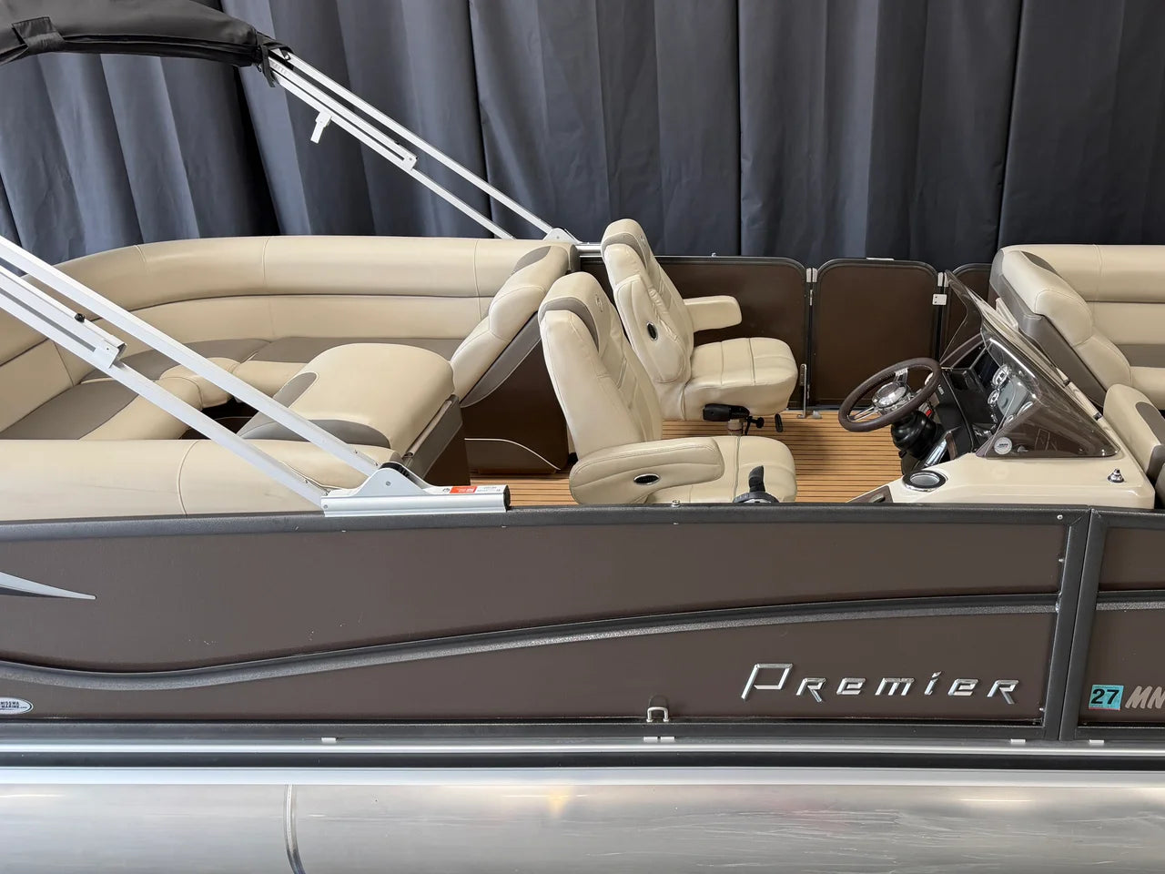 2016 Premier 235 SOLARIS 23.0 feet, Nisswa, Minnesota #6