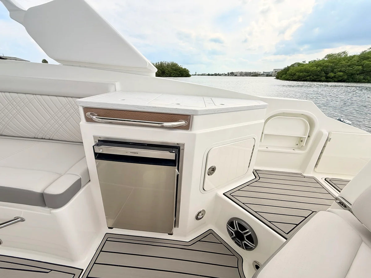 2027 Sea Ray SDX 290 Outboard 29.0 feet, St Petersburg, FL #44