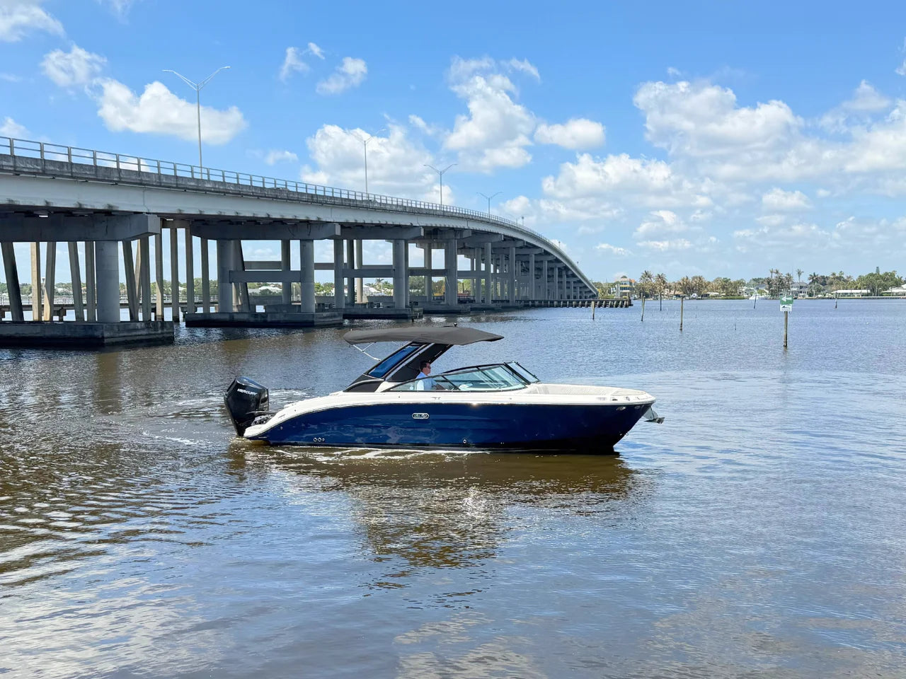 2025 Sea Ray 270 SDX OB 27.0 feet, Stuart, Florida #6