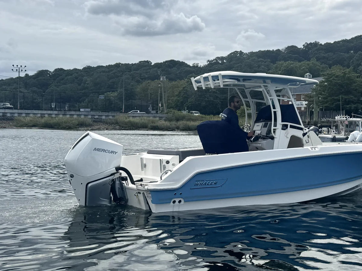 2026 Boston Whaler 230 Outrage 23.0 feet, Huntington, NY #53