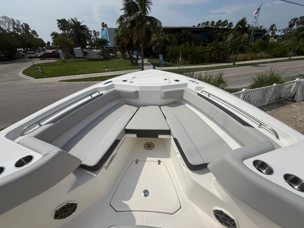 2026 Boston Whaler 330 Outrage 33.0 feet, Sarasota, FL #14