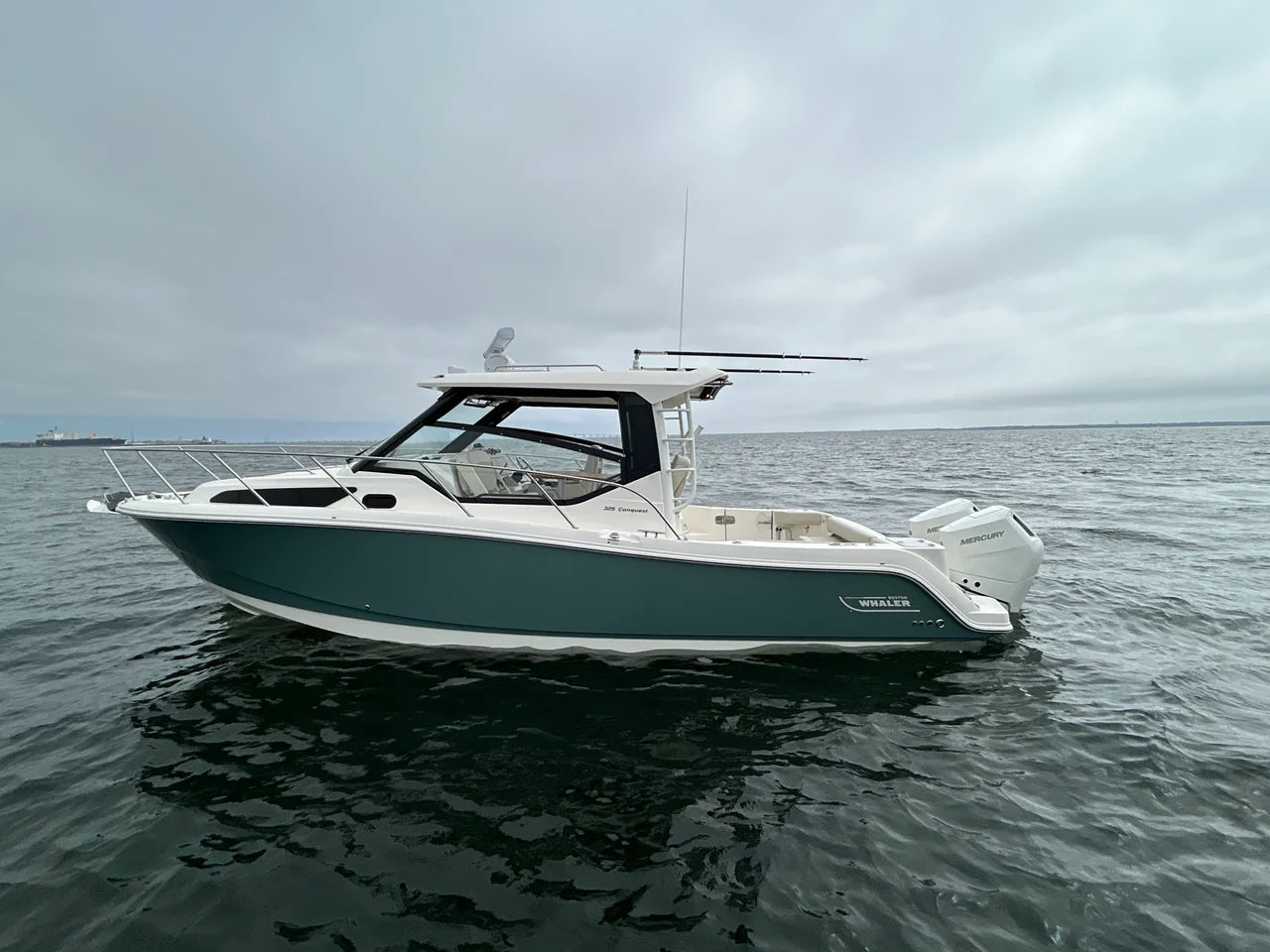 2026 Boston Whaler 325 Conquest 32.0 feet, Pensacola, Florida #15