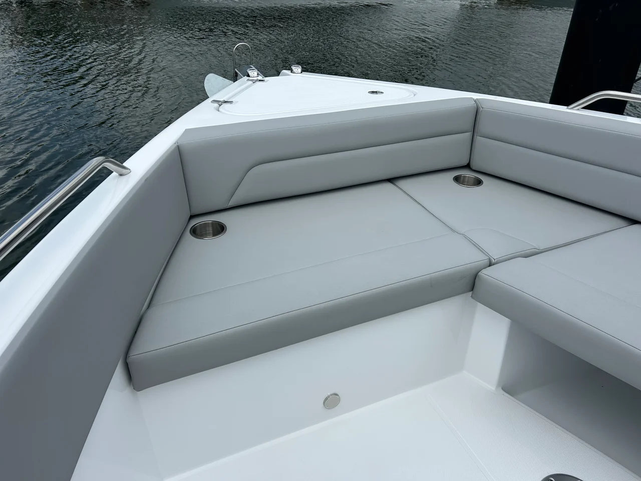 2026 Cruisers Yachts 38 VTR EC 38.0 feet, Pensacola, Florida #29