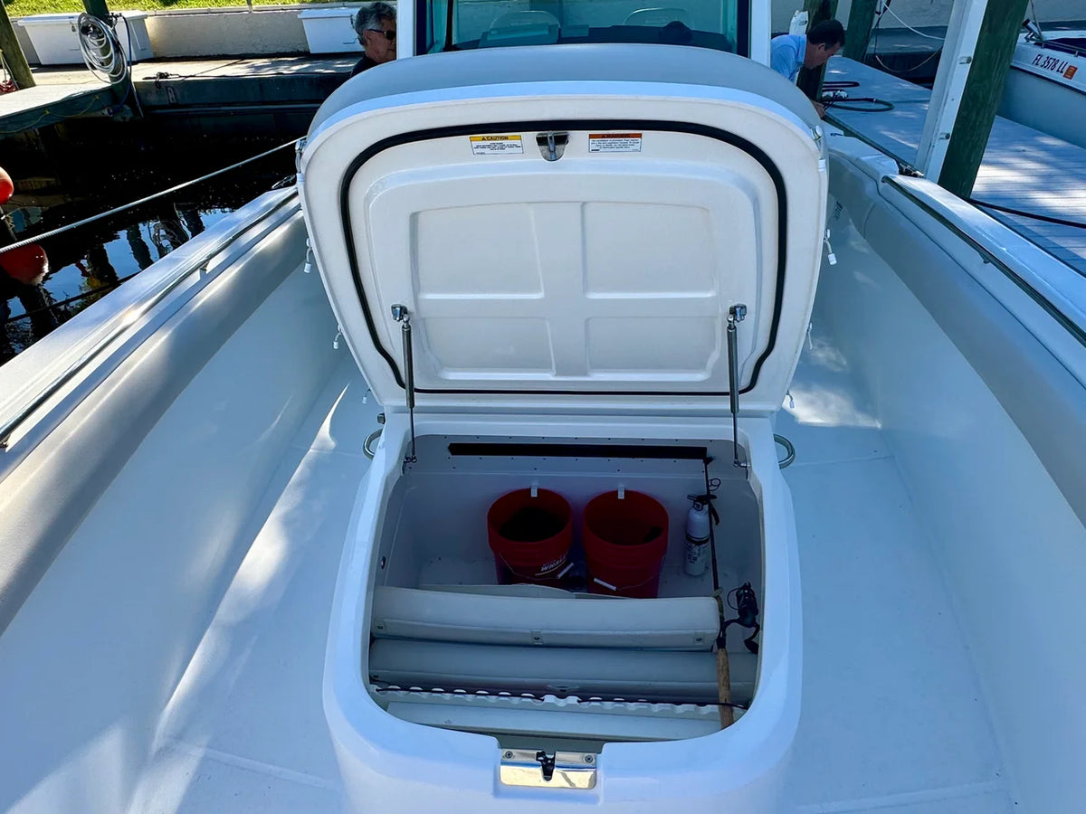 2021 Boston Whaler 330 OUTRAGE 33.0 feet, Fort Myers, FL #35