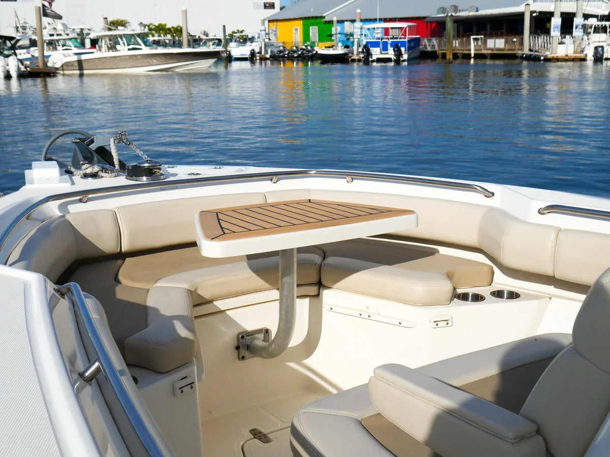 2019 Boston Whaler 250 OUTRAGE 25.0 feet, Naples, FL #14