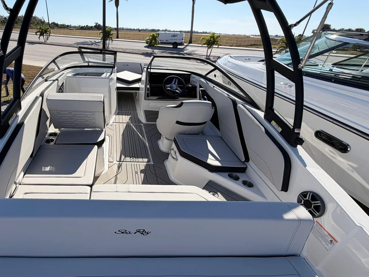 2026 Sea Ray SPX 210 Outboard 21.0 feet, Venice, Florida #6