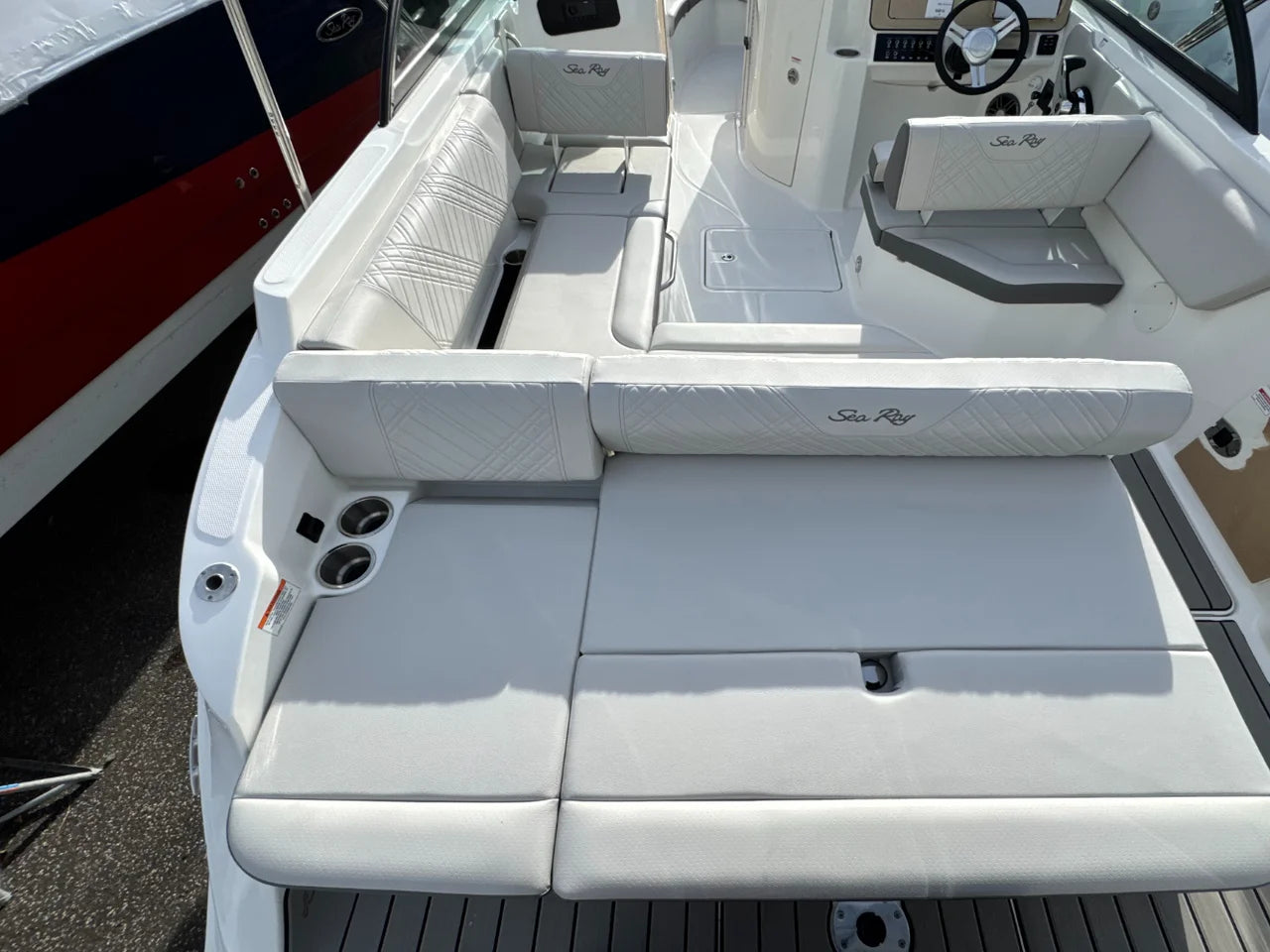 2026 Sea Ray SDX 230 Outboard 23.0 feet, Huntington, NY #11