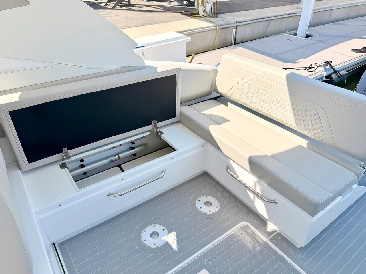 2026 Cruisers Yachts 34 GLS Outboard 34.0 feet, St Petersburg, FL #48