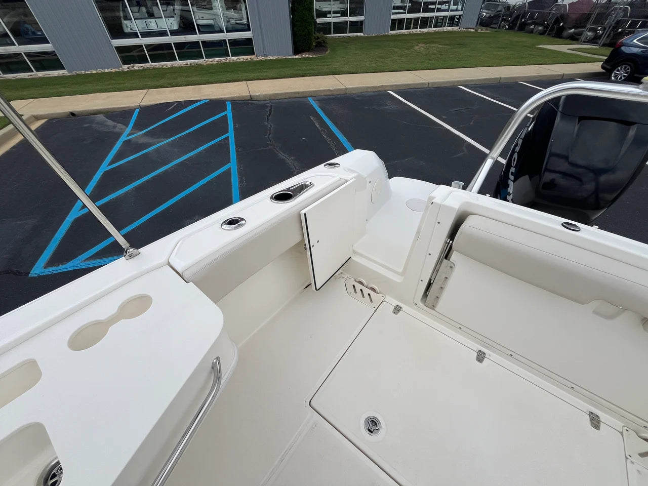 2013 Boston Whaler 230 VANTAGE 23.0 feet, Greenville, SC #20