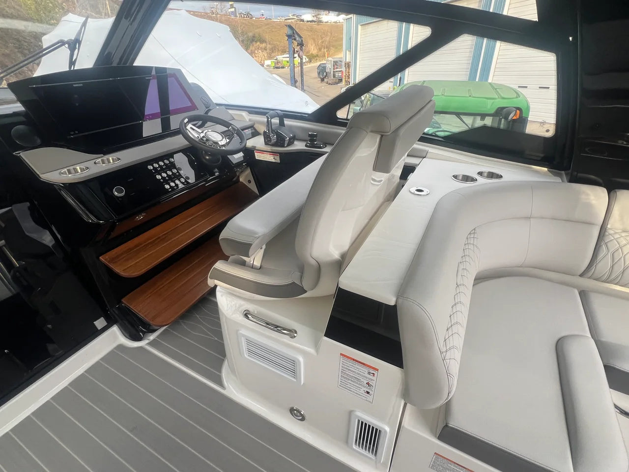 2026 Sea Ray Sundancer 370 37.0 feet, Lake Ozark, MO #5