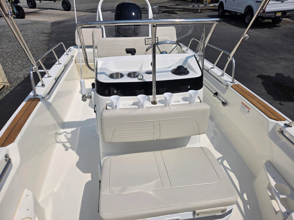 2027 Boston Whaler 170 Montauk 17.0 feet, Lake Hopatcong, NJ #18