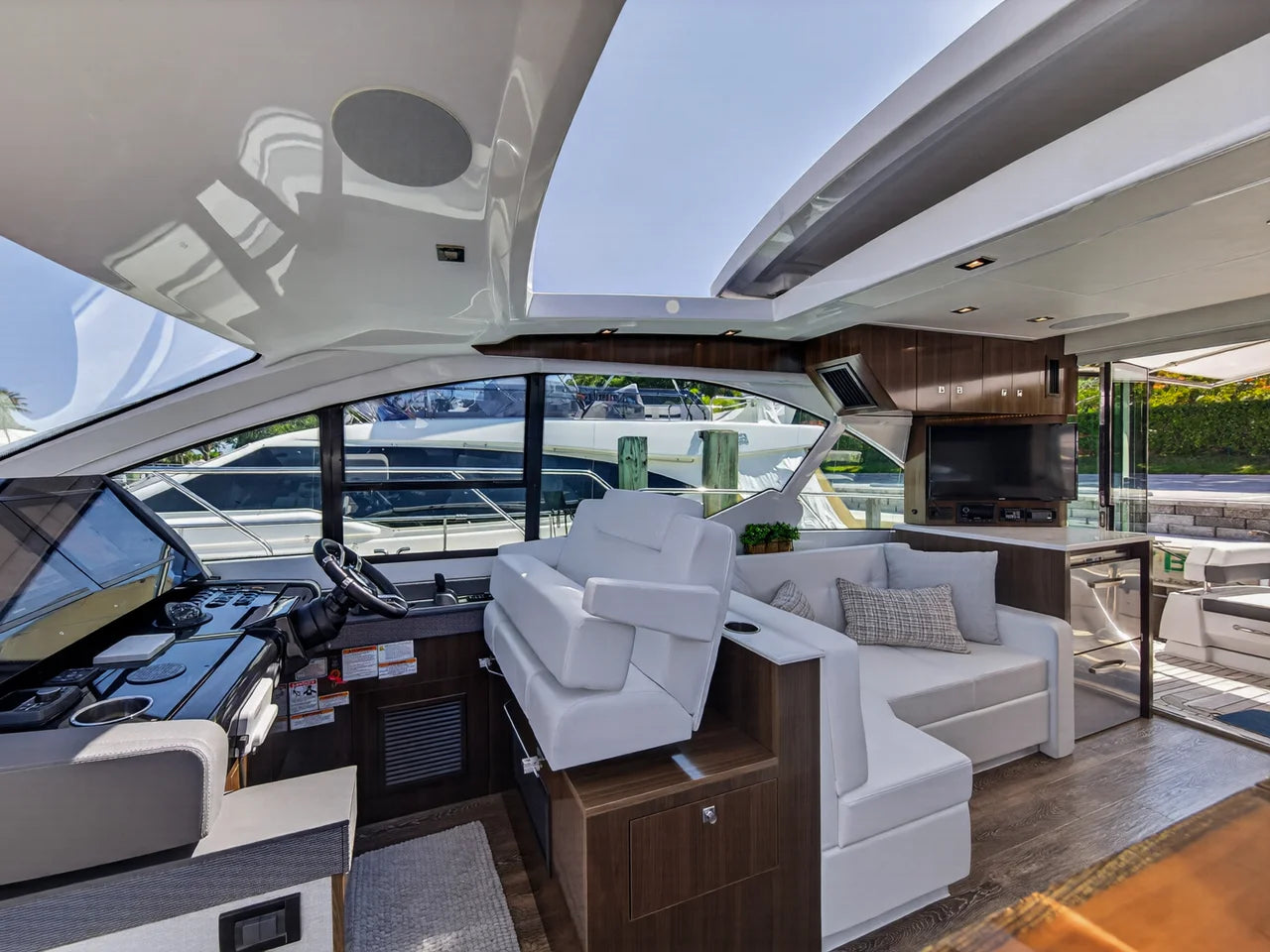2023 Cruisers Yachts 50 CANTIUS 50.0 feet, Palm Beach, FL #50
