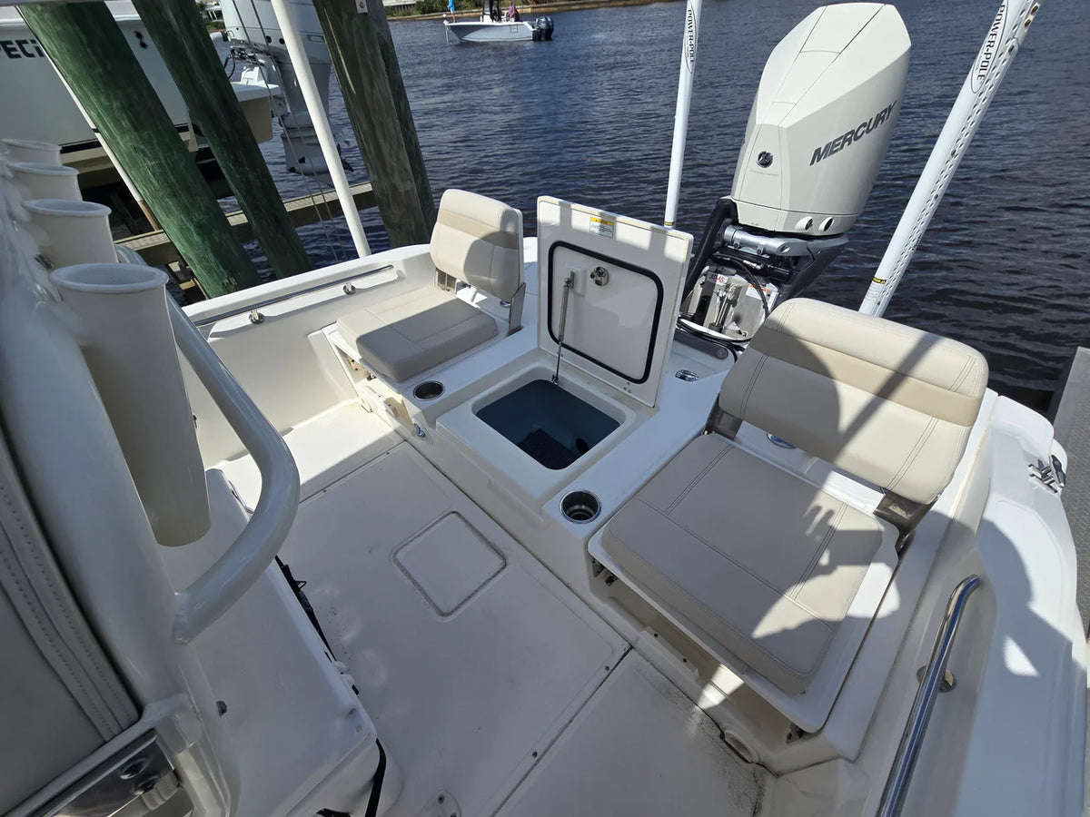 2023 Boston Whaler 250 DAUNTLESS 25.0 feet, Stuart, Florida #17