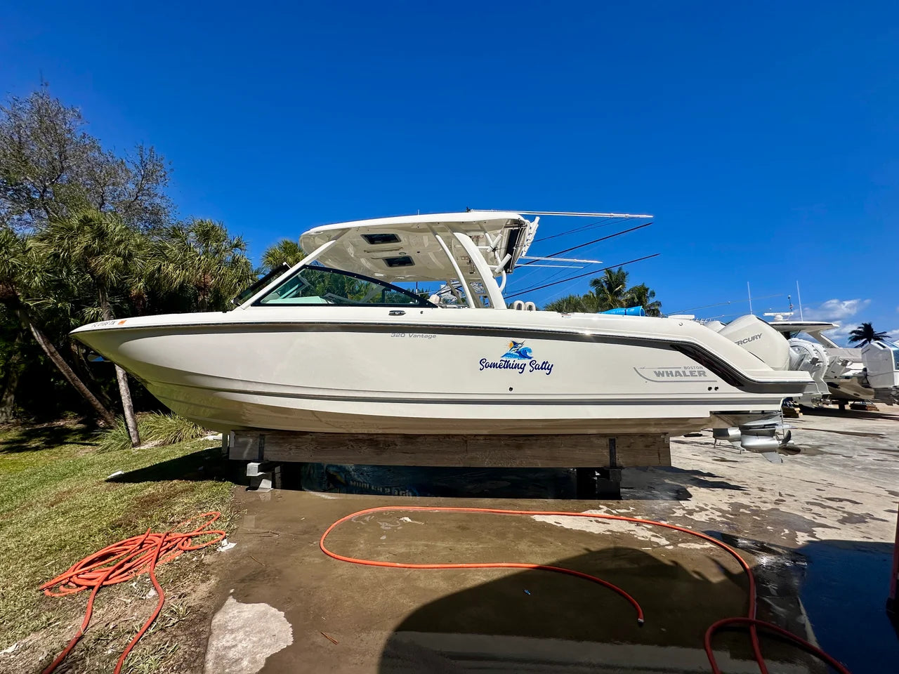 2024 Boston Whaler 320 VANTAGE 32.0 feet, Jupiter, Florida #8