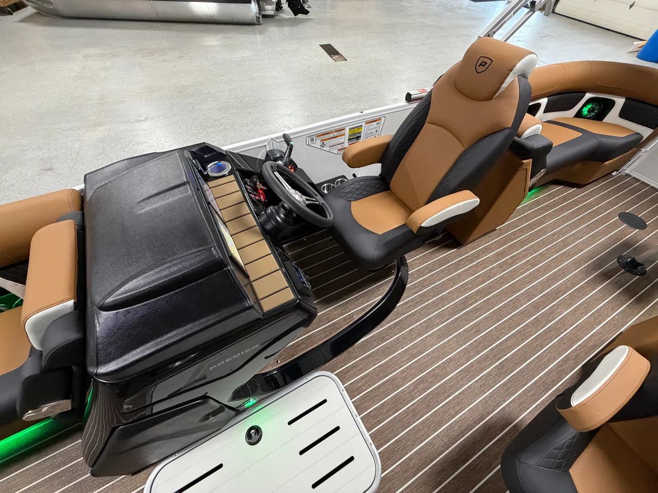 2026 Premier 230 SOLARIS 23.0 feet, Nisswa, Minnesota #50