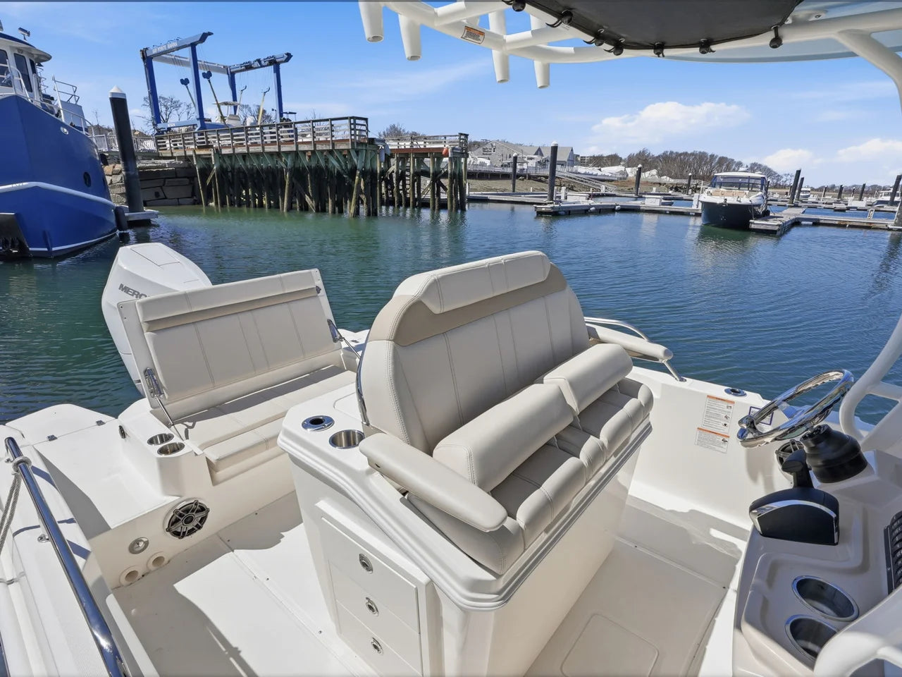 2026 Boston Whaler 280 Dauntless 28.0 feet, Quincy, MA #13