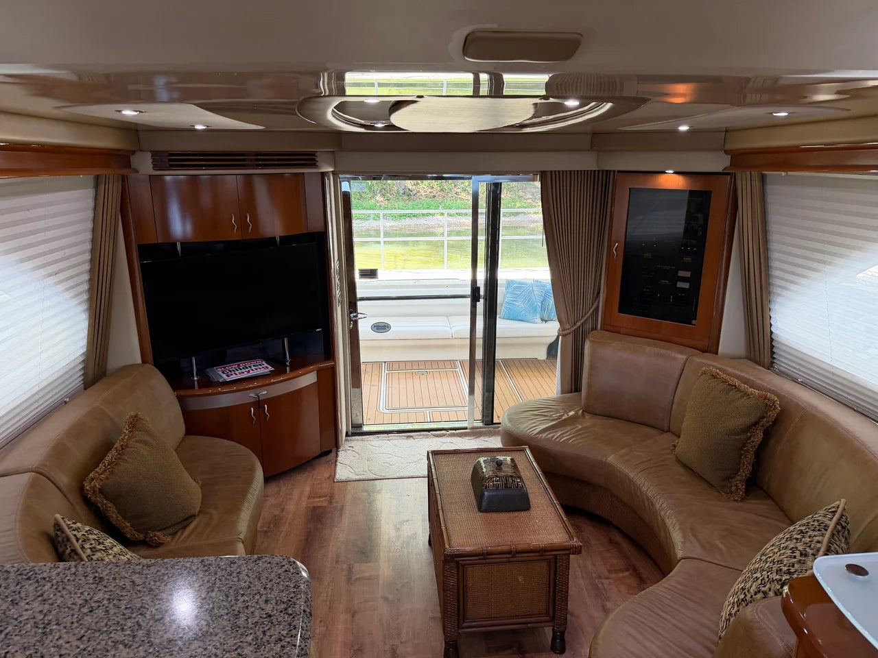 2005 Sea Ray 550 SEDAN BRIDGE 58.0 feet, Lake Ozark, MO #31