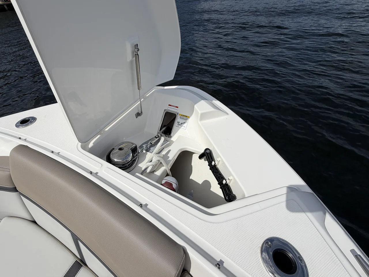 2027 Boston Whaler 330 Vantage 33.0 feet, Pompano Beach, Florida #61