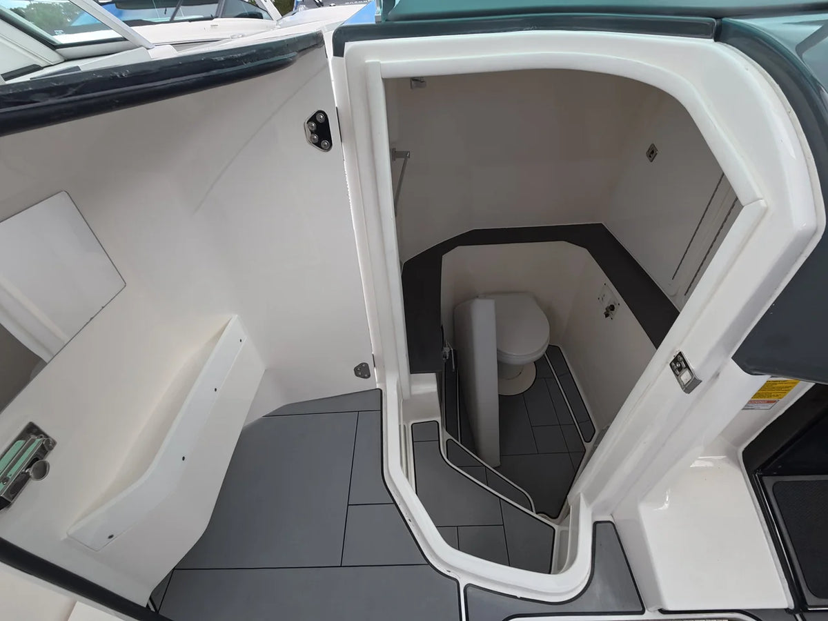 2021 Aviara AV32 Outboard 32.0 feet, Somers Point, New Jersey #19