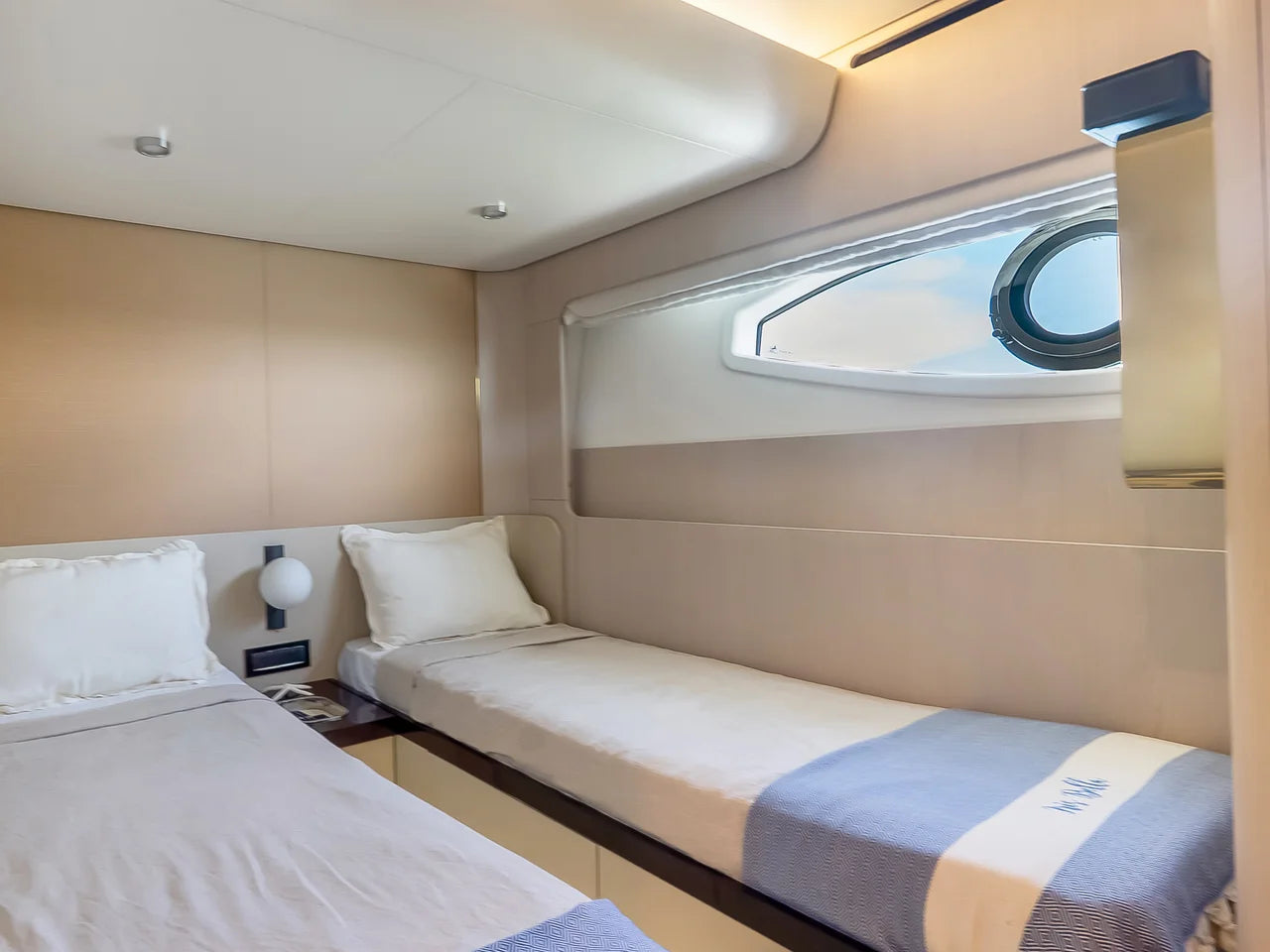 2025 Azimut 78 FLY 78.0 feet, Miami, FL #28