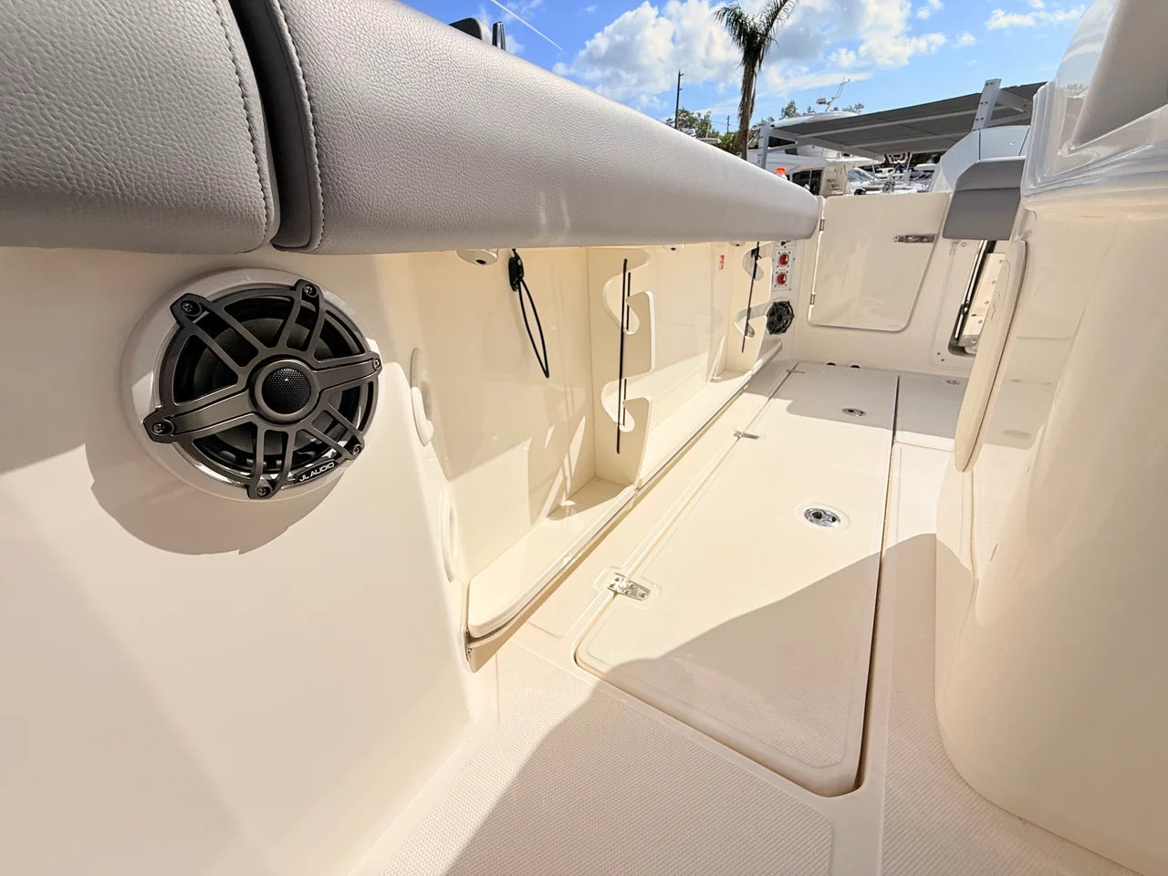 2026 Boston Whaler 280 Outrage 28.0 feet, St Petersburg, FL #25