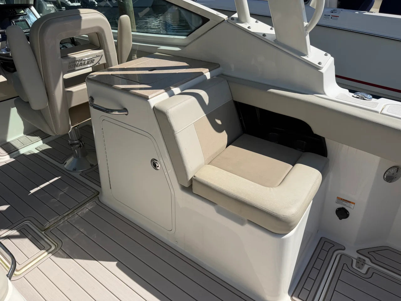 2021 Boston Whaler 280 VANTAGE 28.0 feet, Quincy, MA #12