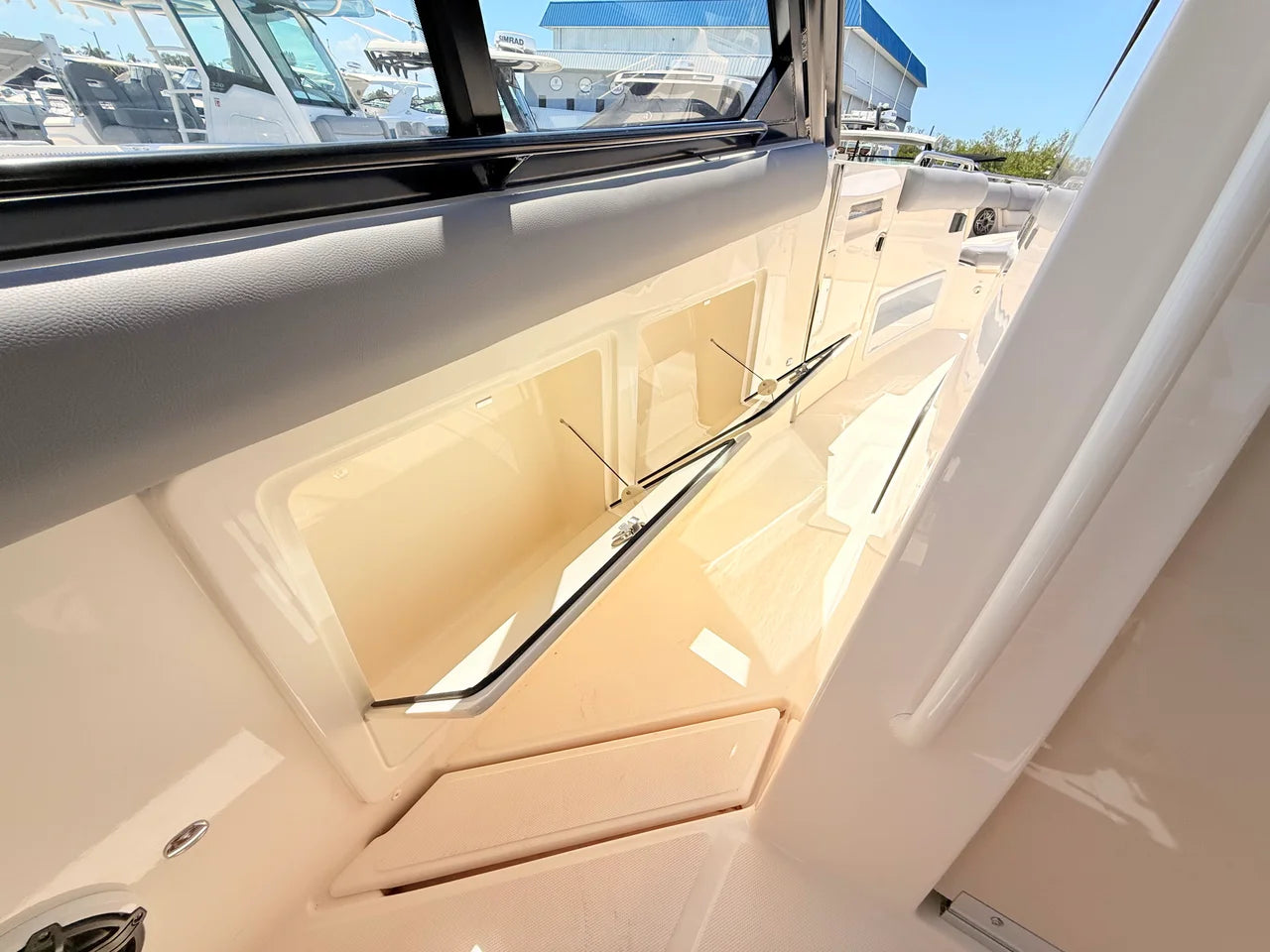 2026 Boston Whaler 380 Realm 38.0 feet, St Petersburg, FL #62